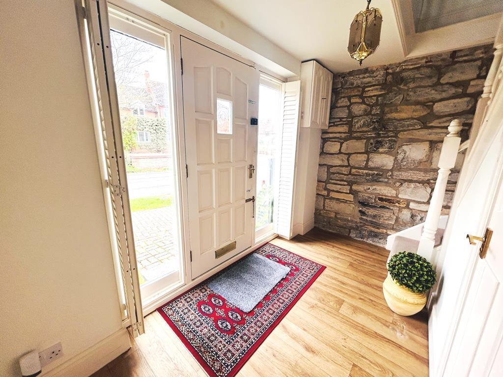 Entrance Hall (2).JPEG