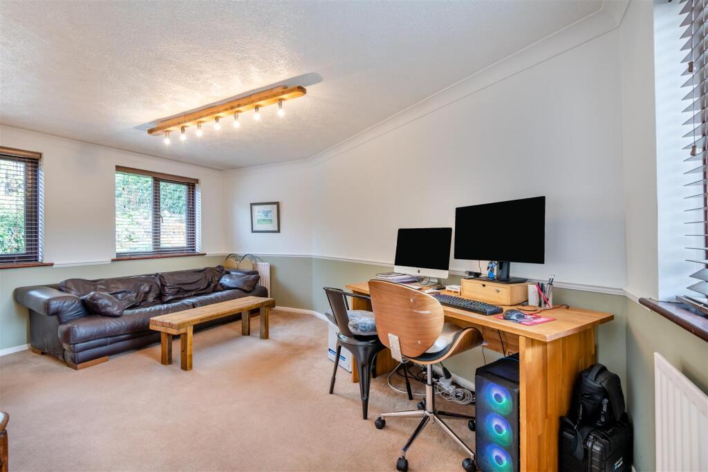 Snug/Office