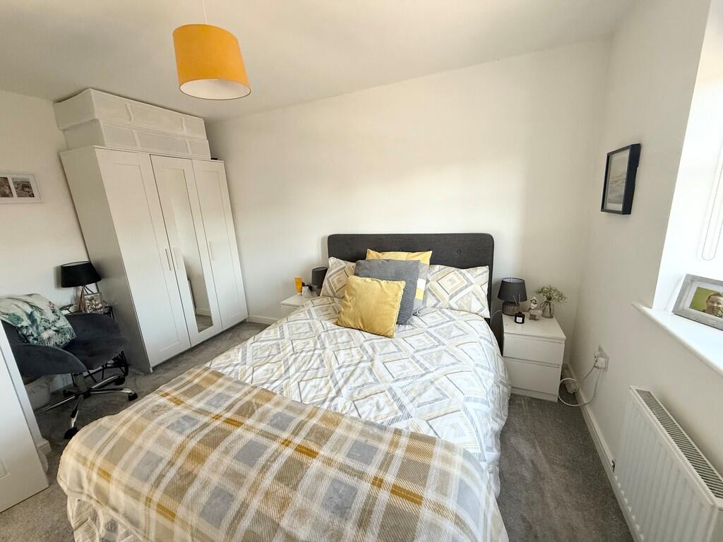 bedroom third