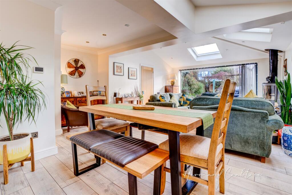 Blackoak Road, Cyncoed, HernCrabtree (16).jpg