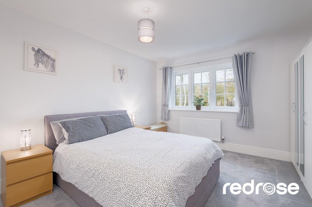 web_15 Burghfield...