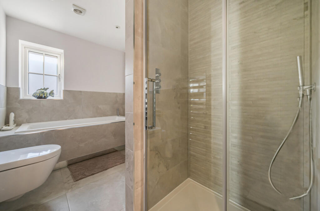 1372507-30-68fb4a...