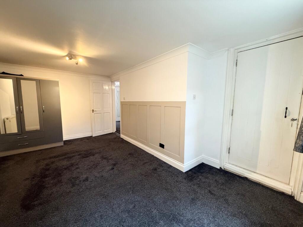 Picture No. 05