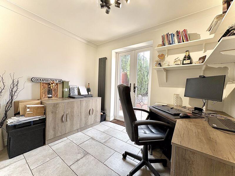 STUDY/BEDROOM