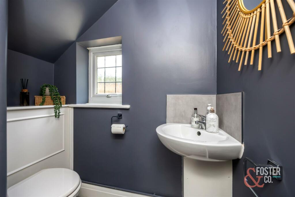 Woodland Drive 148-017.jpg