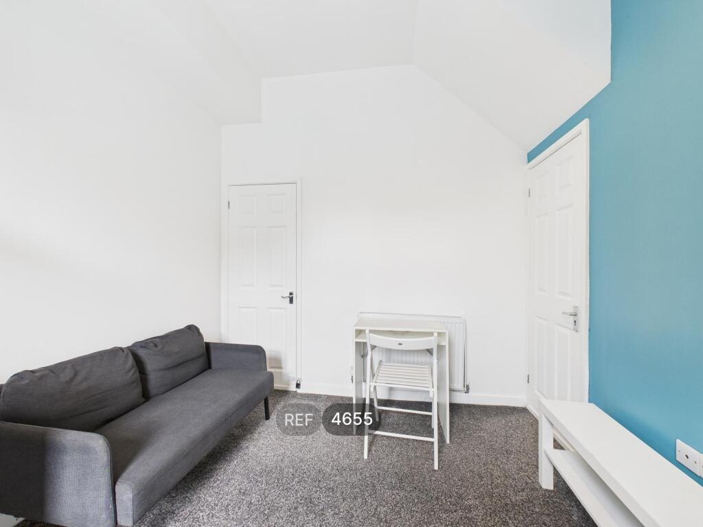 Kitchen / Living area