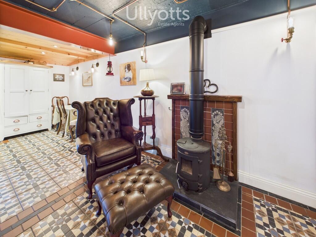 Feature Fireplace