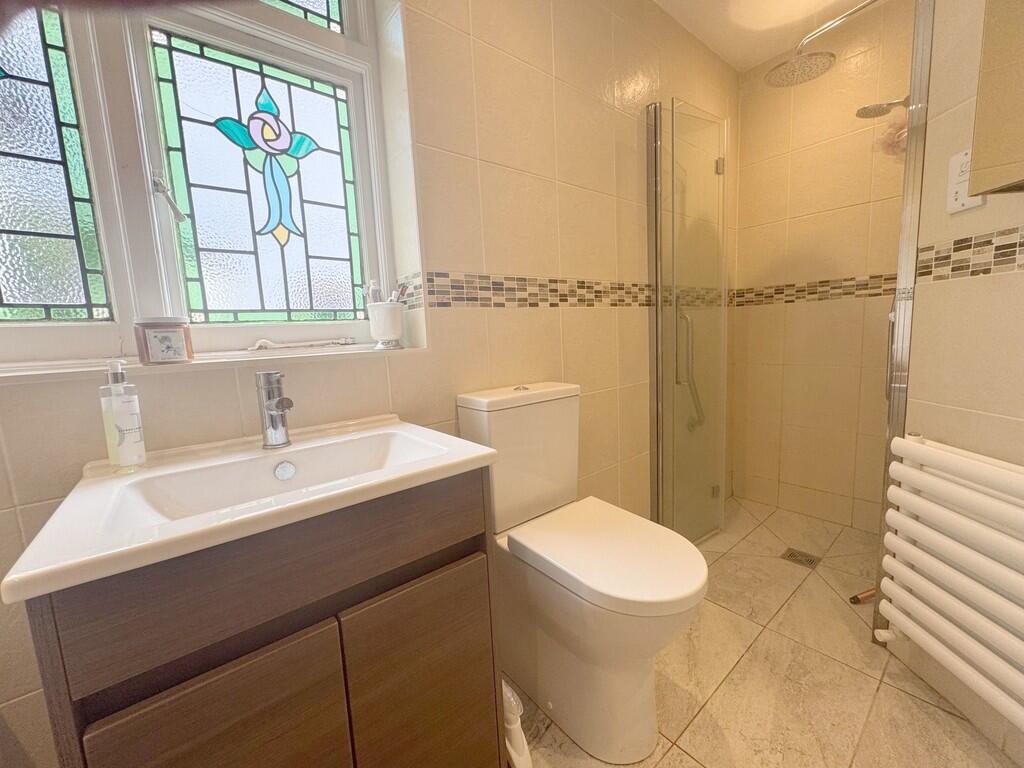 bathroom3a