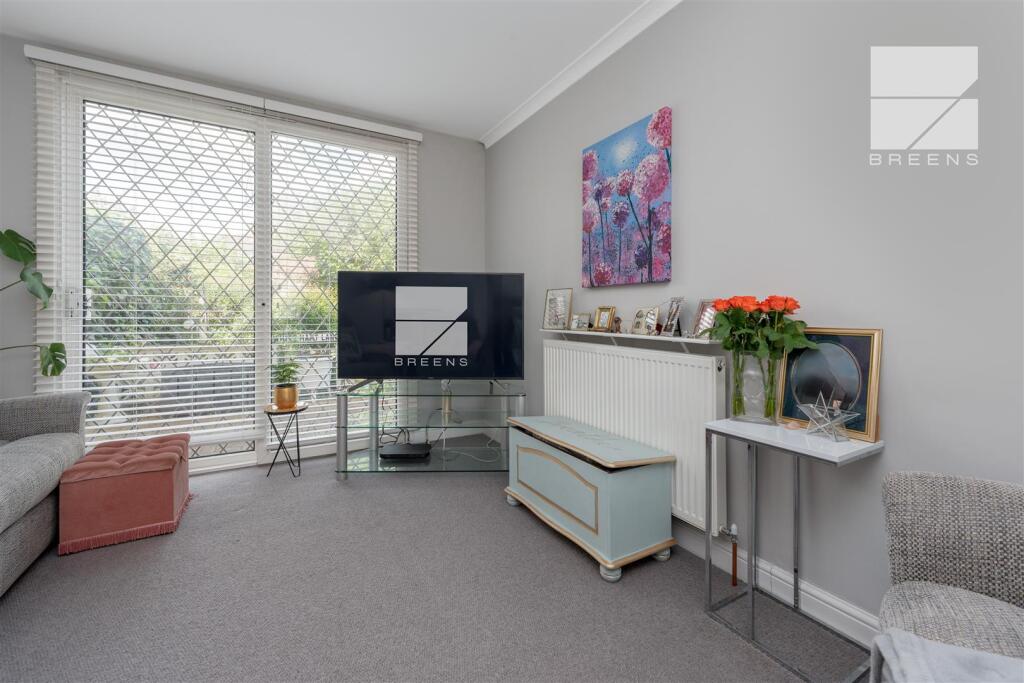 11 Dale View Gardens_0008.jpg