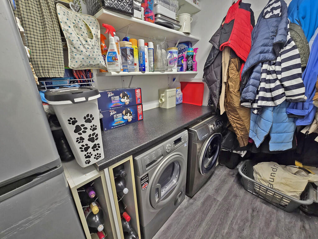 Garage (1)