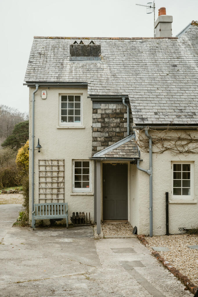 275693 - B0013044.jpg