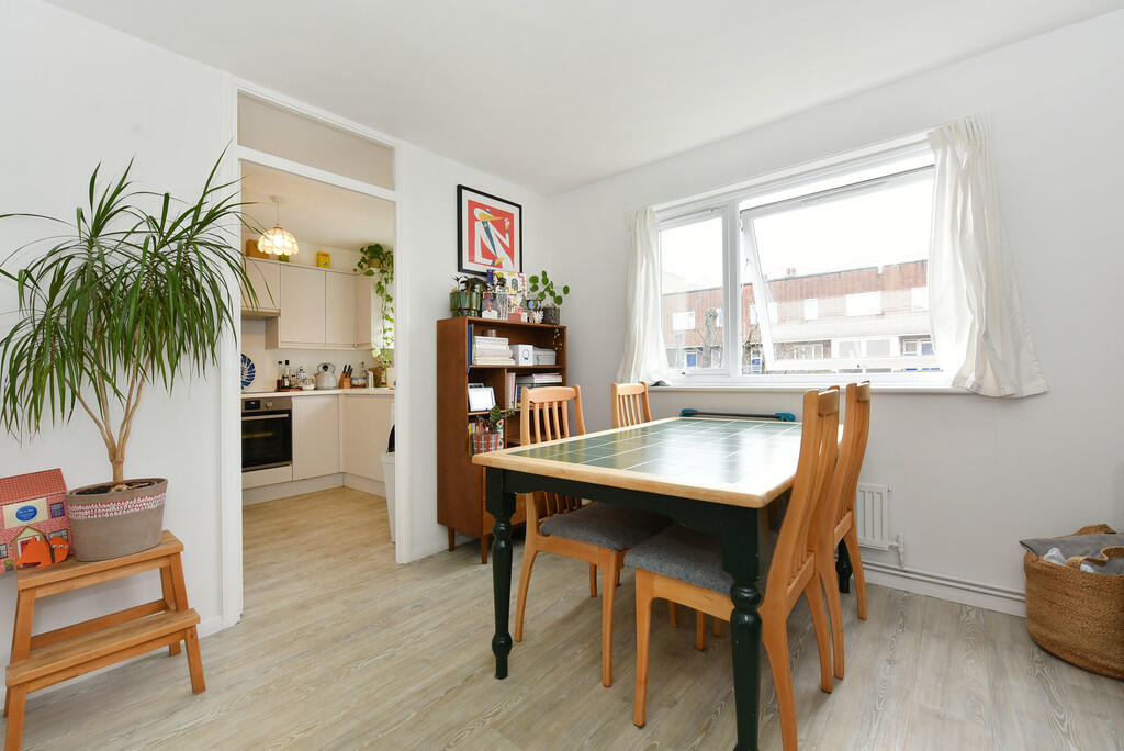 26 Regency court ...