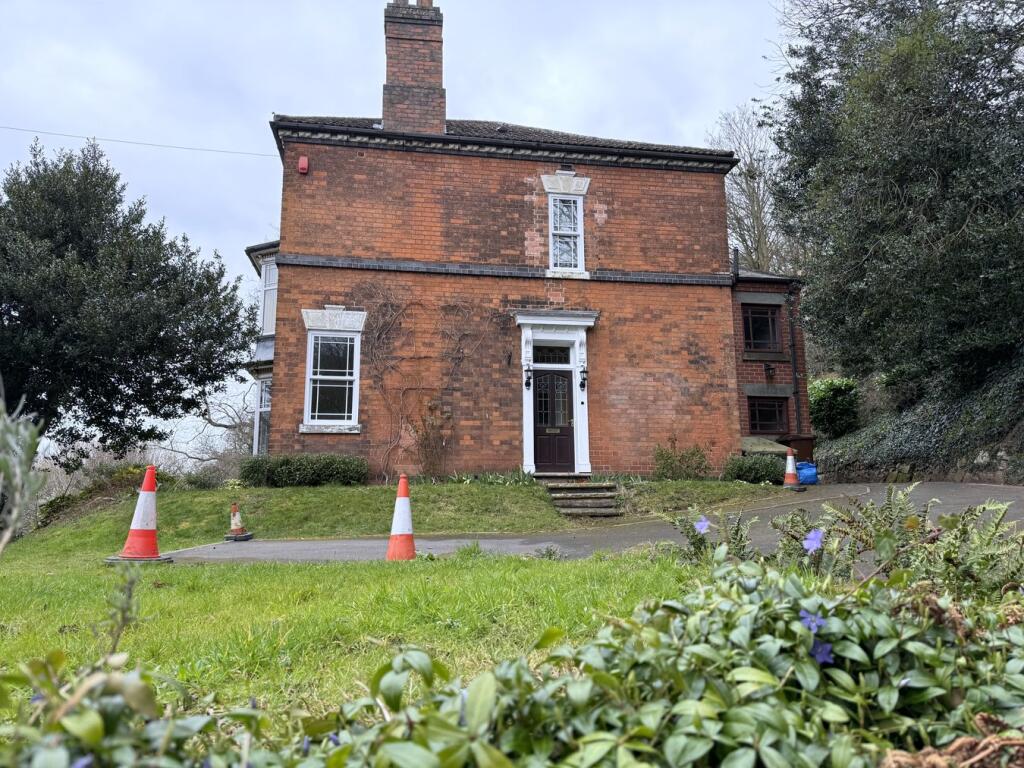 Front Aspect