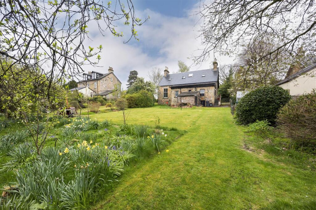 15_GARNGABER_AVE_LENZIE_008.JPG