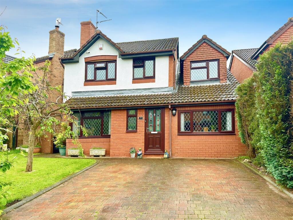 9 Pennyfarthing Lane