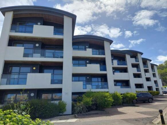 Flat 2106 Westbeach Resort, Bath Hotel Road, Westward HO, Bideford EX39 1LQ