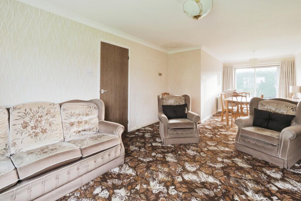 Living / Dining Room