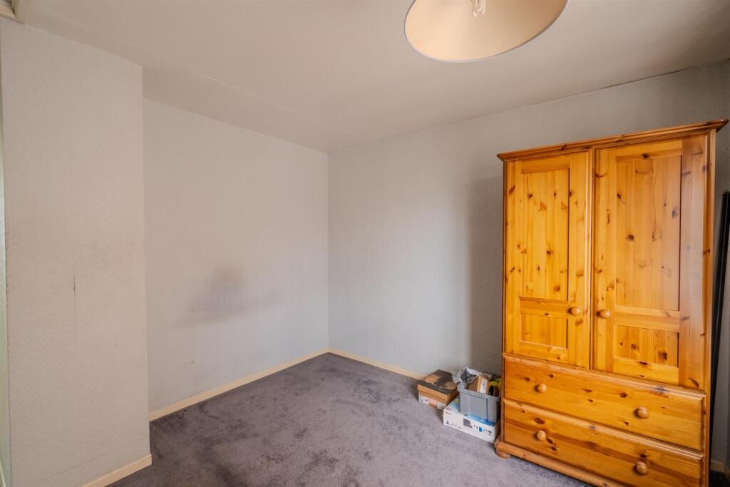 5 Byron Place St-5.jpg