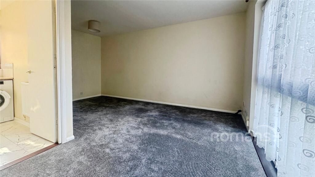 Living Room /Bedroom