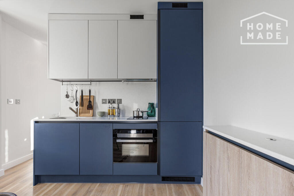 b0d0053686983c98f9d325e8730c