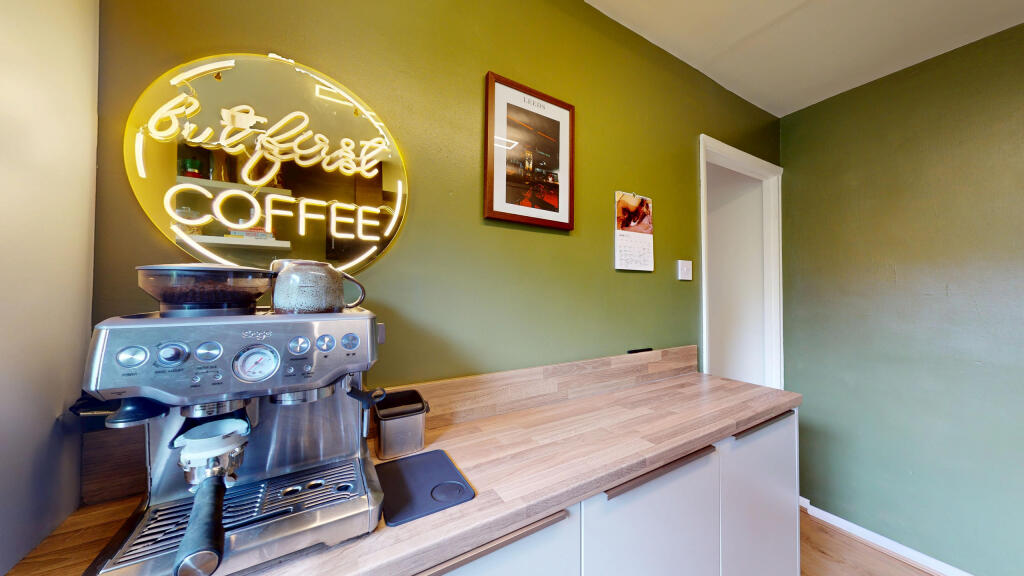 Flat-15-Moorbank-Court-06302025_114452