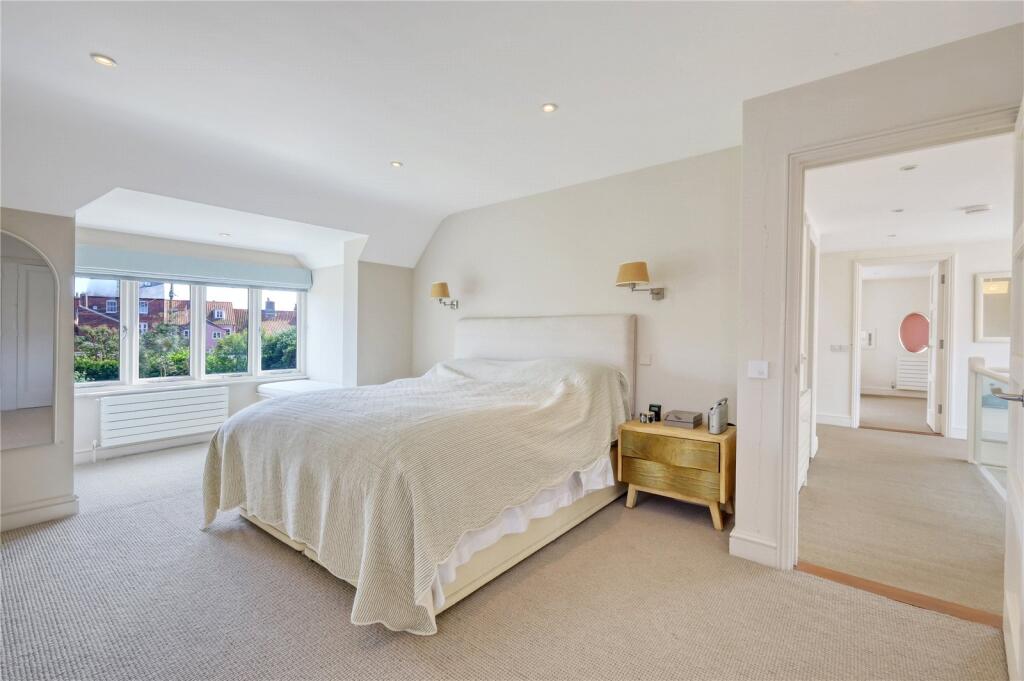 Principal Bedroom