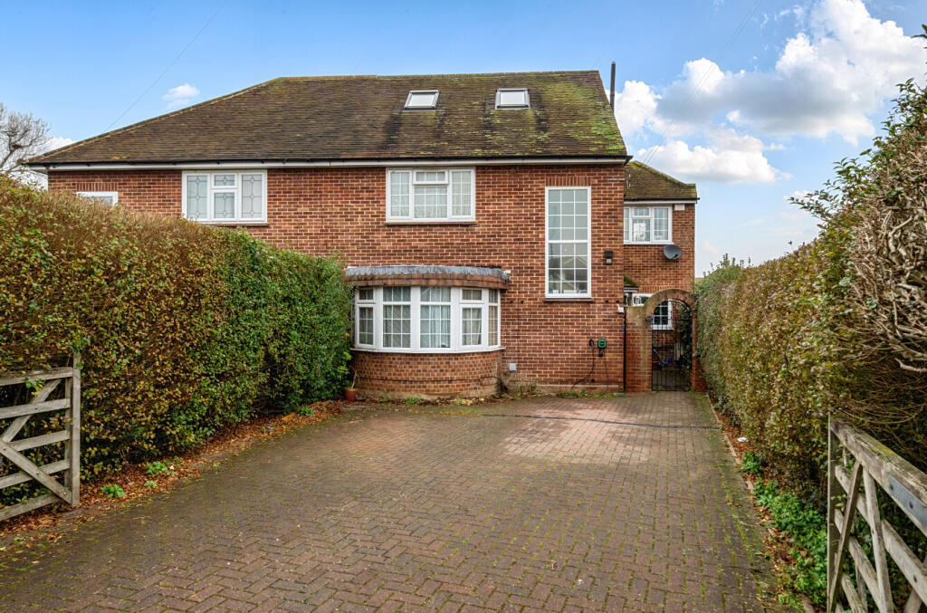 1395679-19-695fb0...