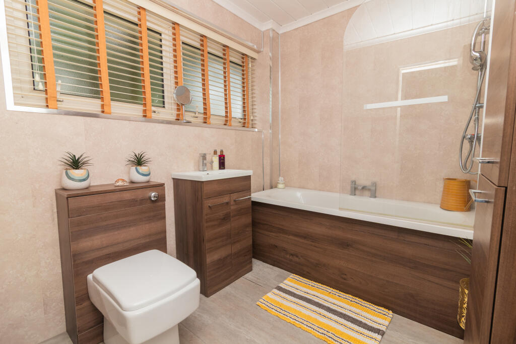 2 bargarron drive  Pa34ls-6
