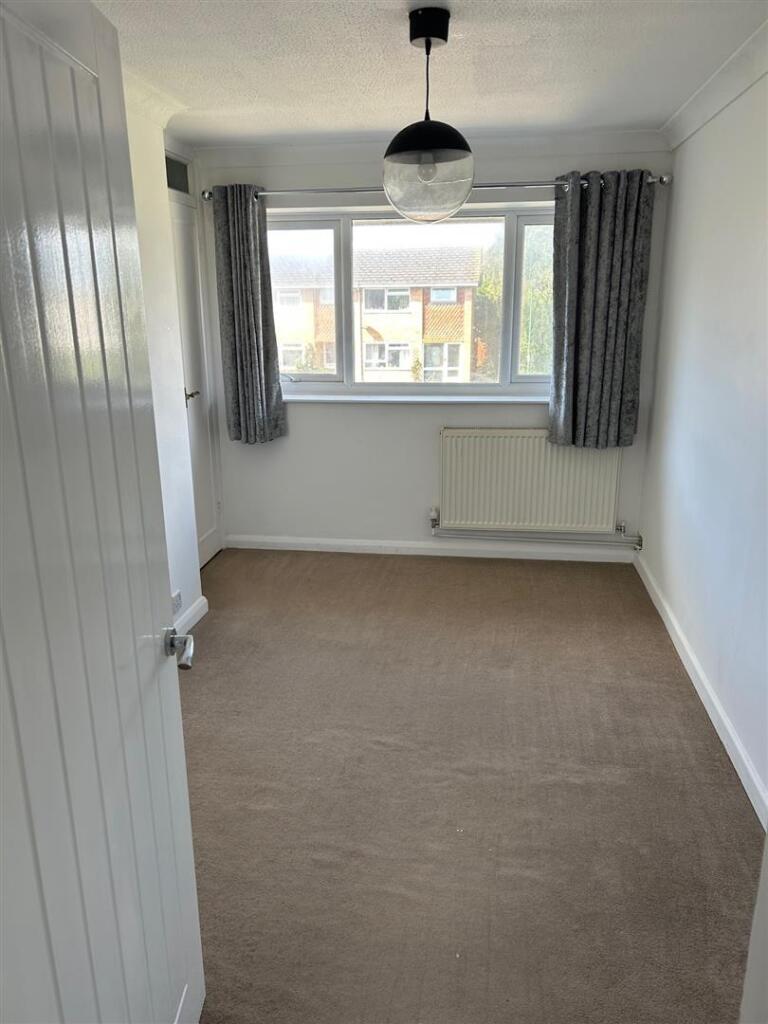 Bedroom 2 .jpeg
