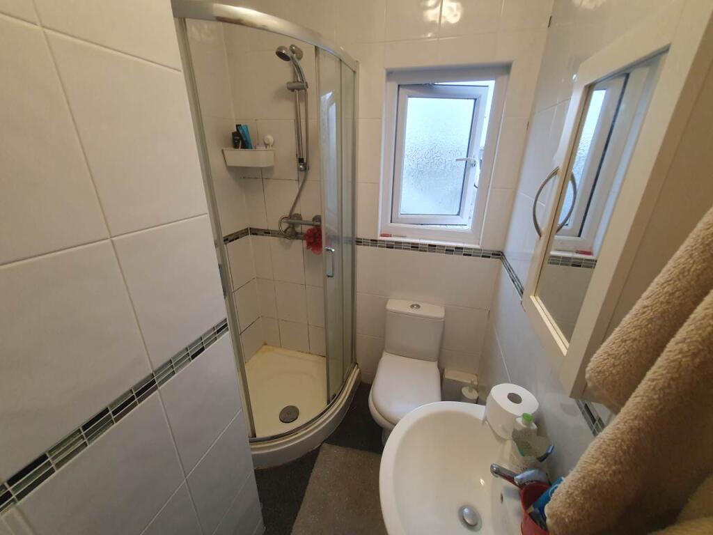 Top floor bathroom (