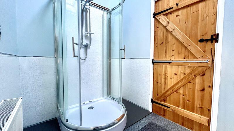 Annex Shower Room