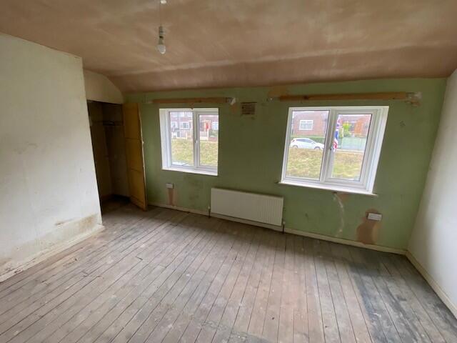 Bedroom One T202510231632.jpg