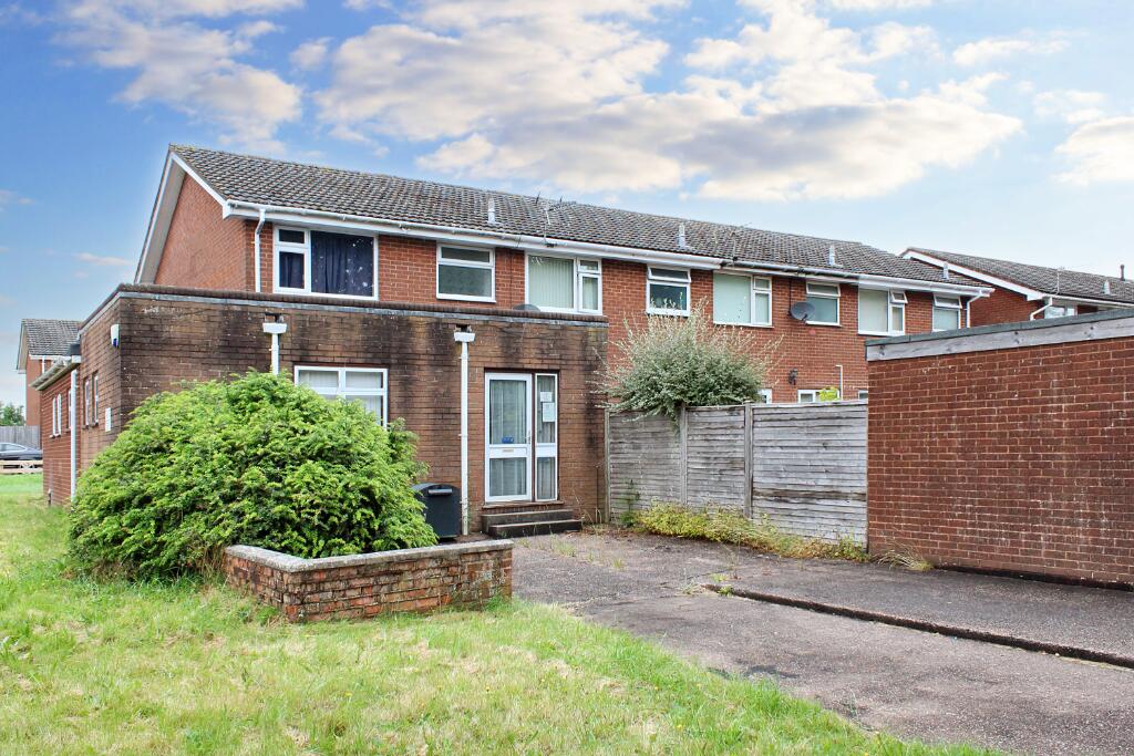 17 South View Close