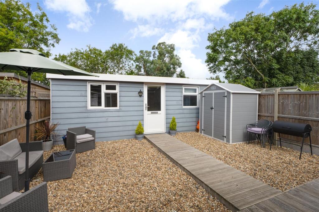 Millstream Close, Whitstable