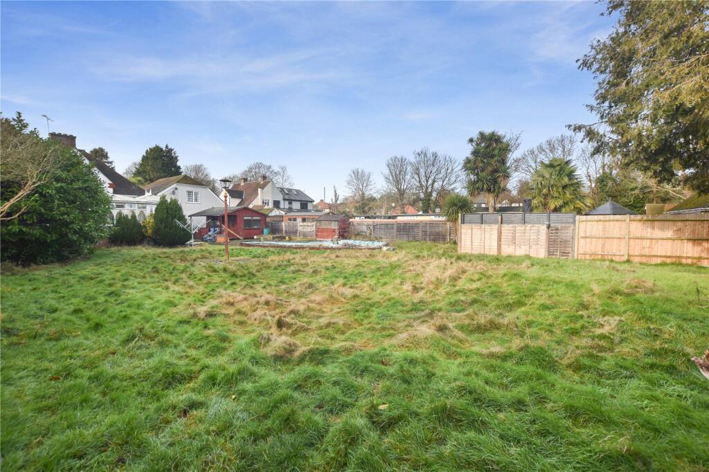 Rear Garden Plot