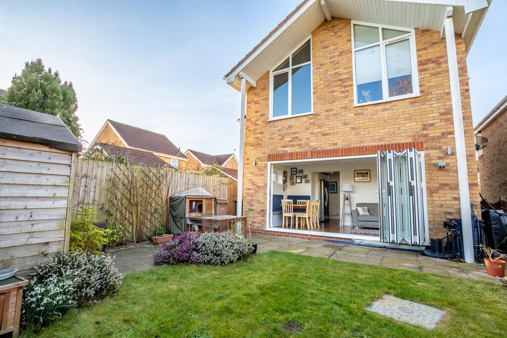 dorrington close_...