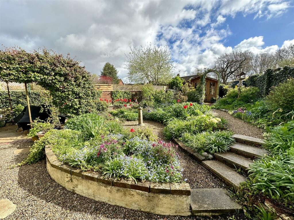 garden.JPEG