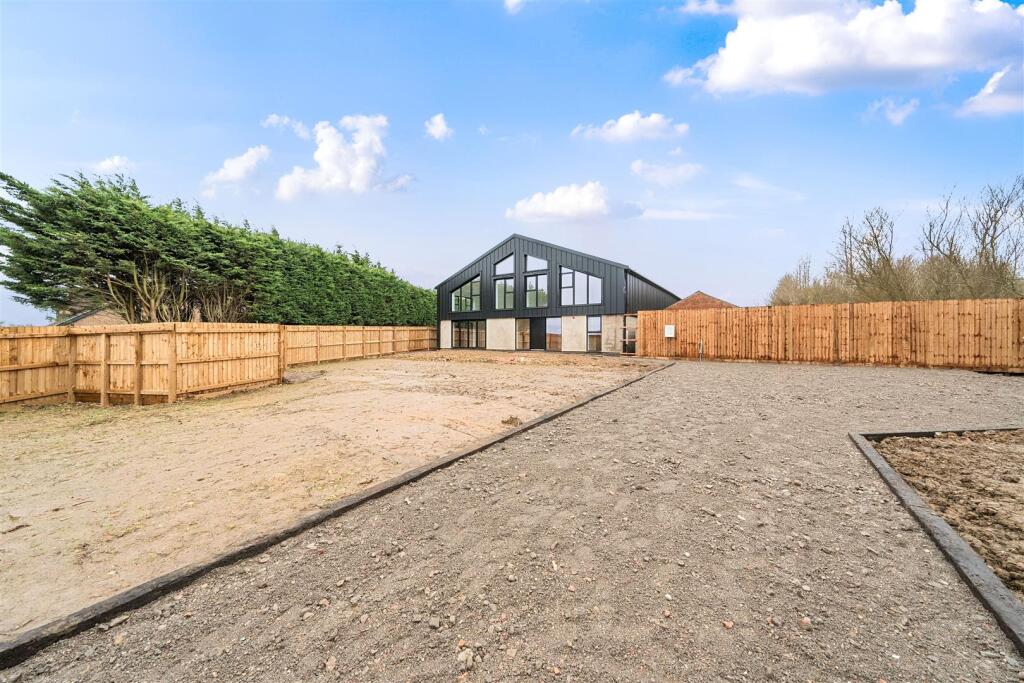 North Barn, Ashby Lodge,  Welford