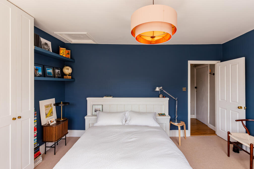 289054 - 25_5_TMH E1 2HS6898-Enhanced-NR.jpg