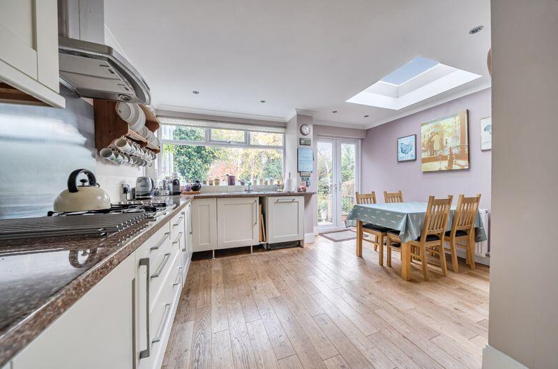 Kitchen diner angle 5