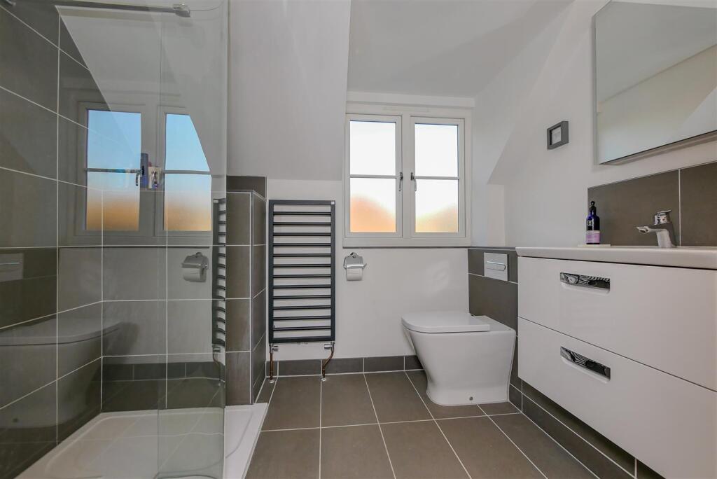 En-Suite (1)