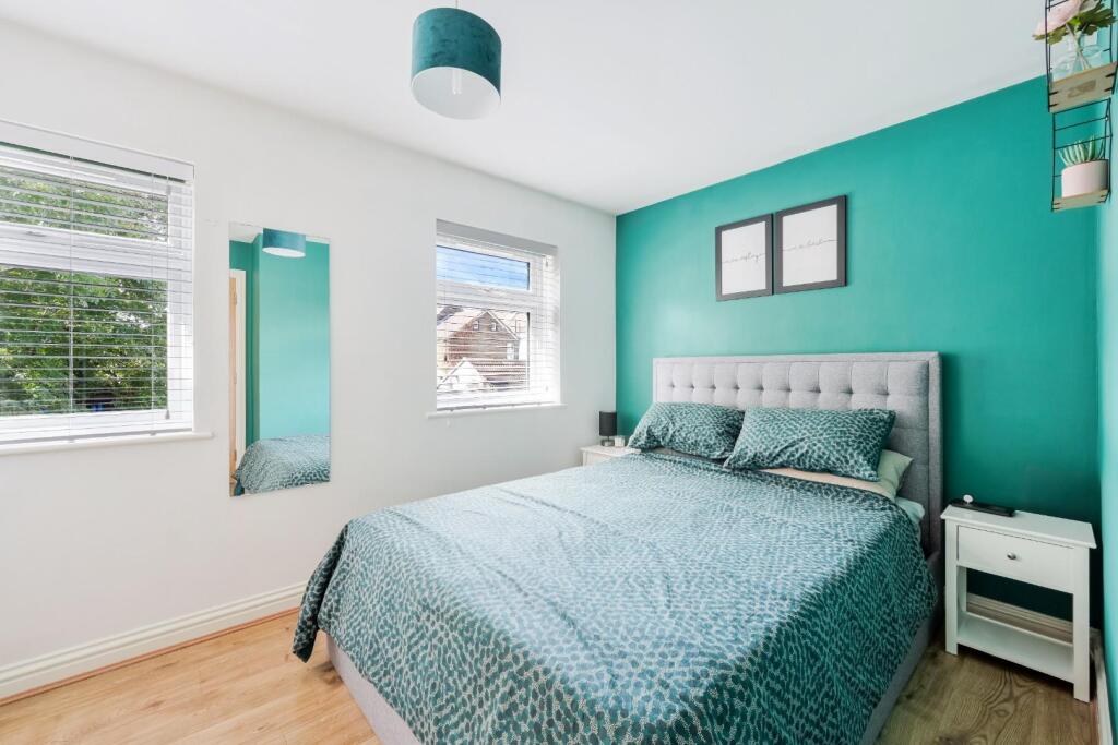 CRYSTAL PLACE (12).jpg