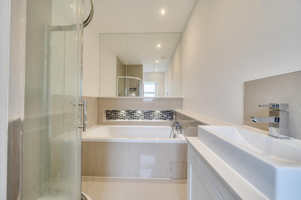 Ensuite Bathroom