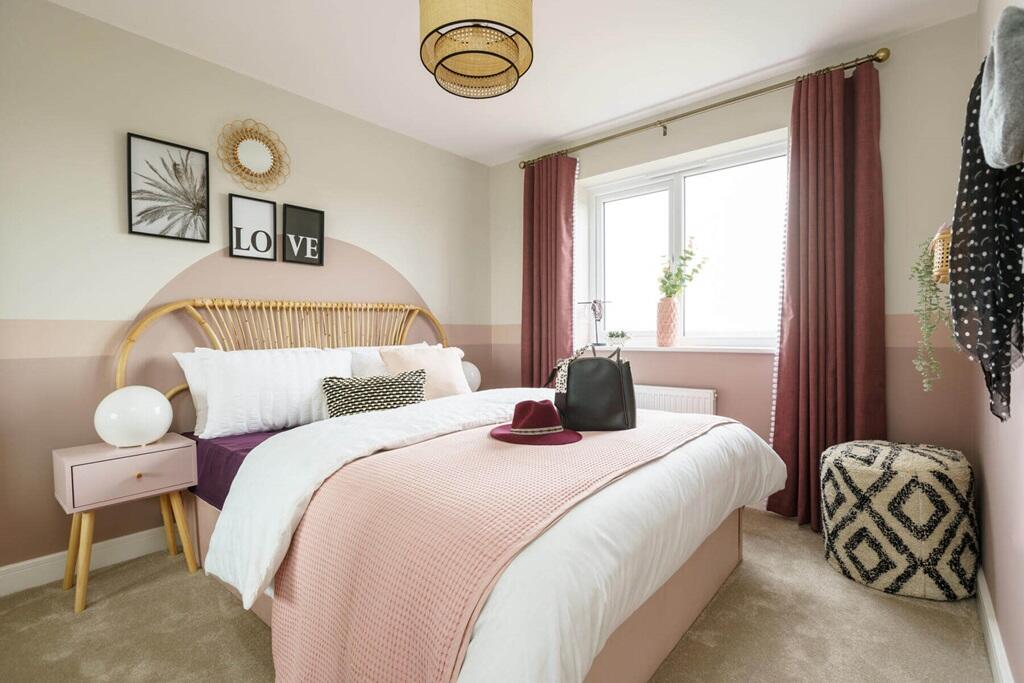 A second double bedroom means you don't need to compromise on space