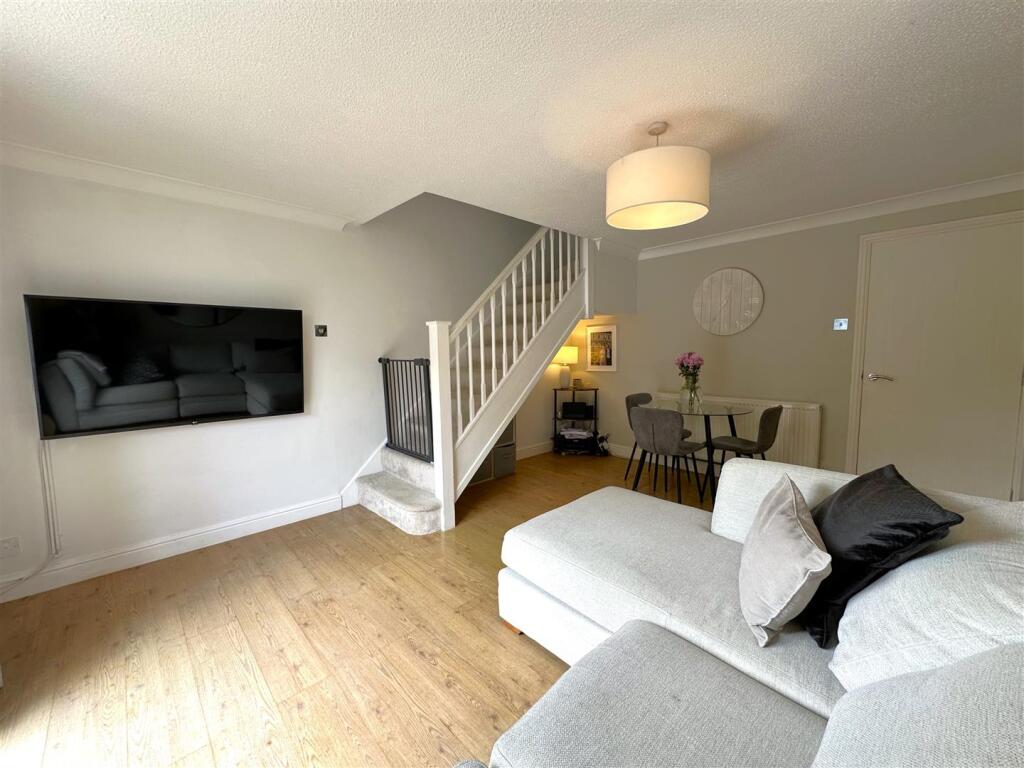 Generous Lounge/Diner 997