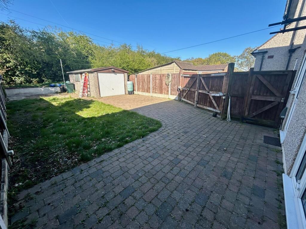 garden.jpg