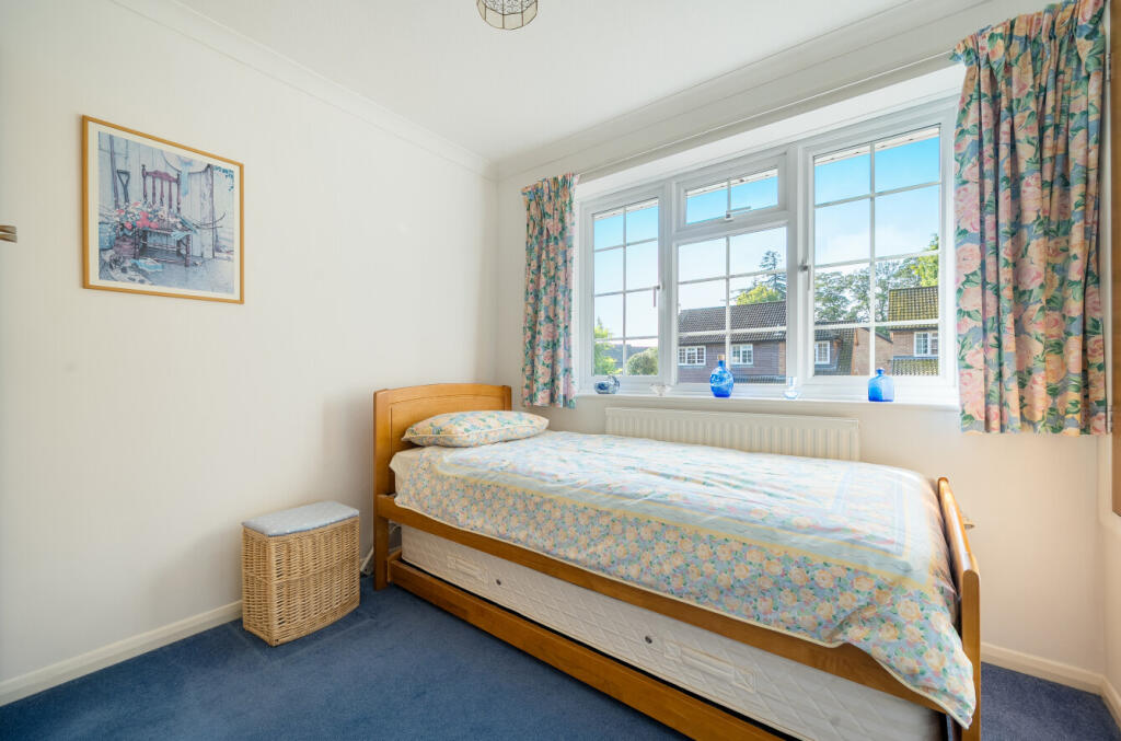 1354926-12-68cd1c...