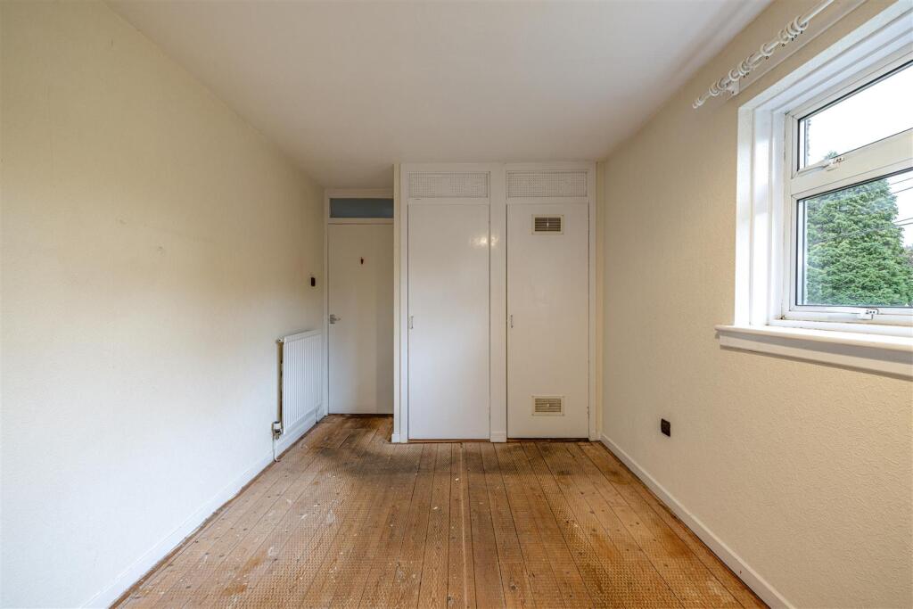 3 Eastfield Road Selkirk 19.JPG