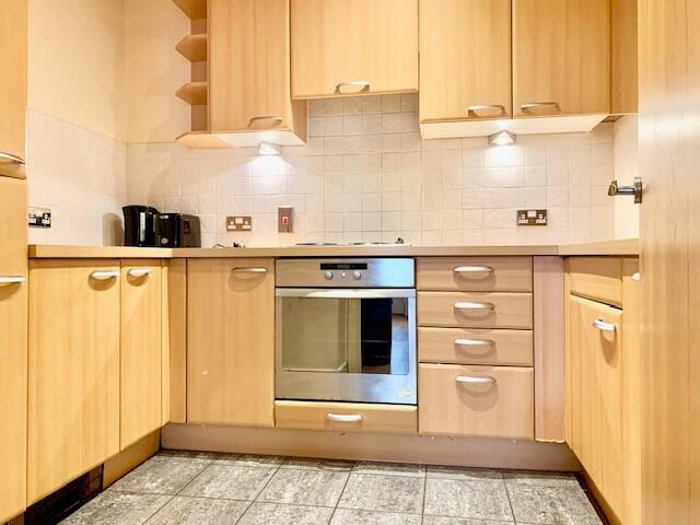 Kitchen 1