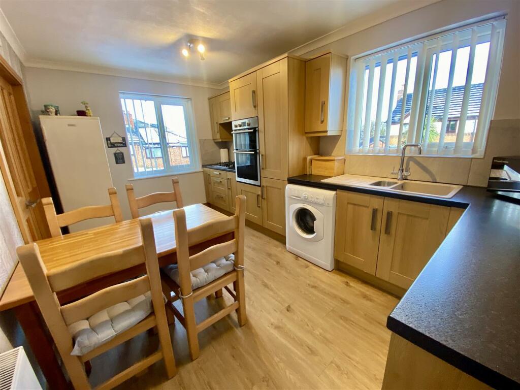 Bramleys Estate Agents - Spring Bank Drive - Mirfi